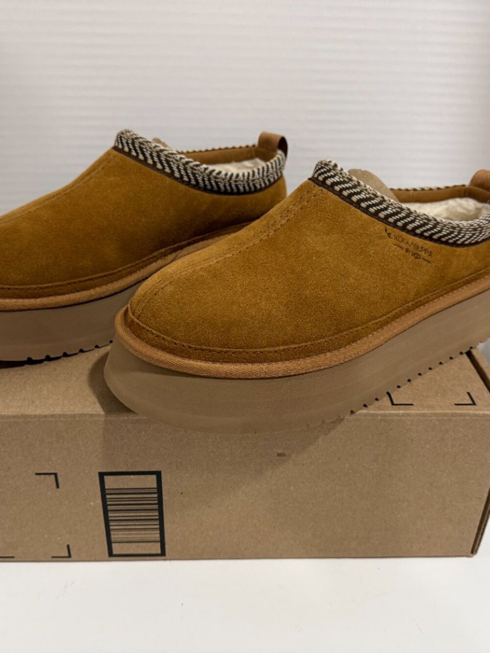 Koolaburra by UGG Burree Platform indoor-outdoor Slippers Women’s 9 NEW